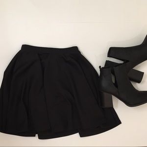 Black Skater Skirt